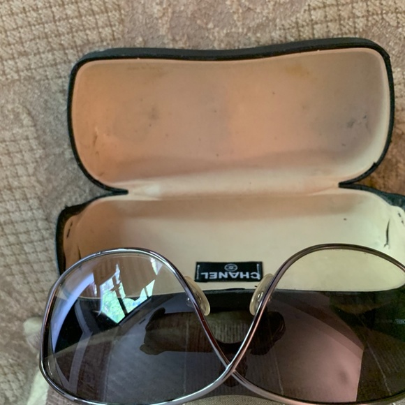 Chanel Glasses - Picture 5 of 5